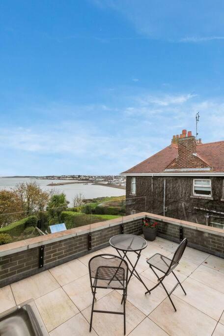 Skippingstone Beach Loft With Amazing Sea Views Bangor  Exterior foto